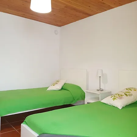 בית נופש Stonewood Al