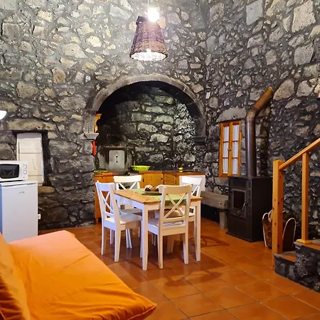 Holiday home Stonewood Al