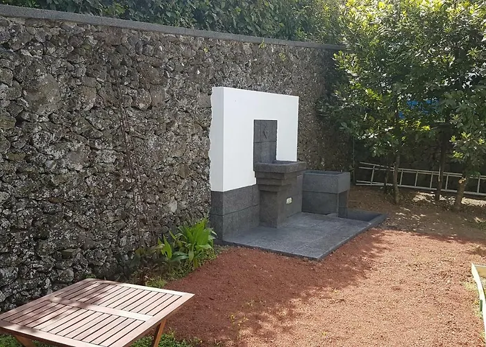 Stonewood Al Holiday home *